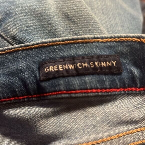 Tommy Hilfiger Greenwich Skinny Jeans. Authentically Distressed!  Size 8. - Picture 10 of 15